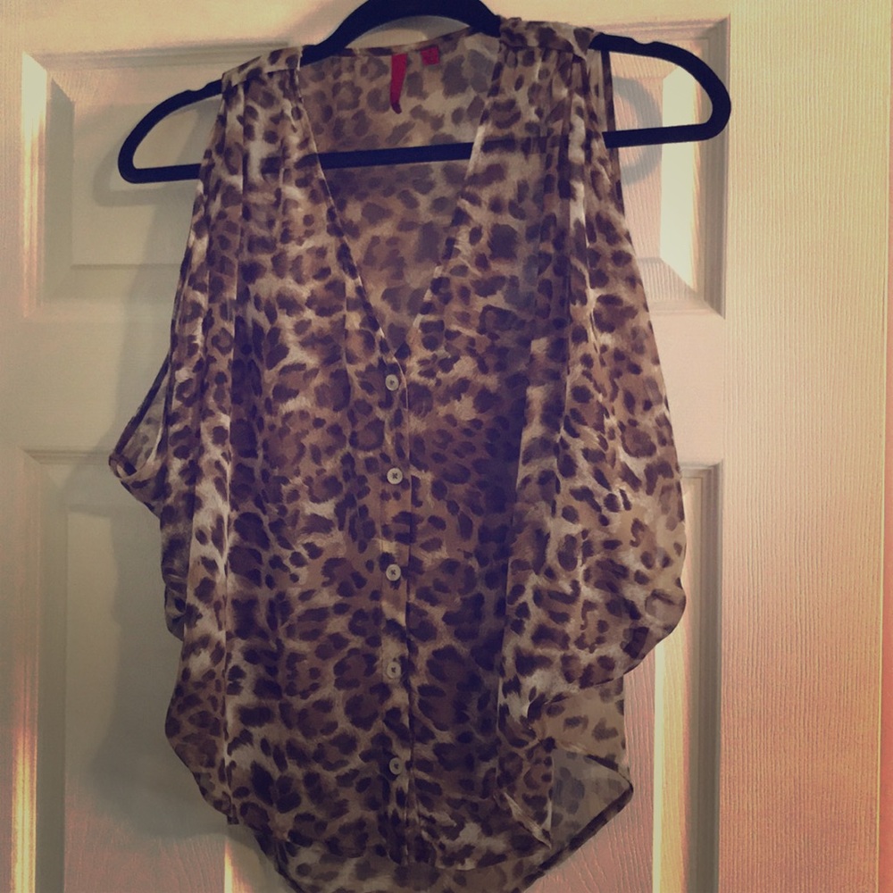Saks 5/48 Brand cheetah sheer top